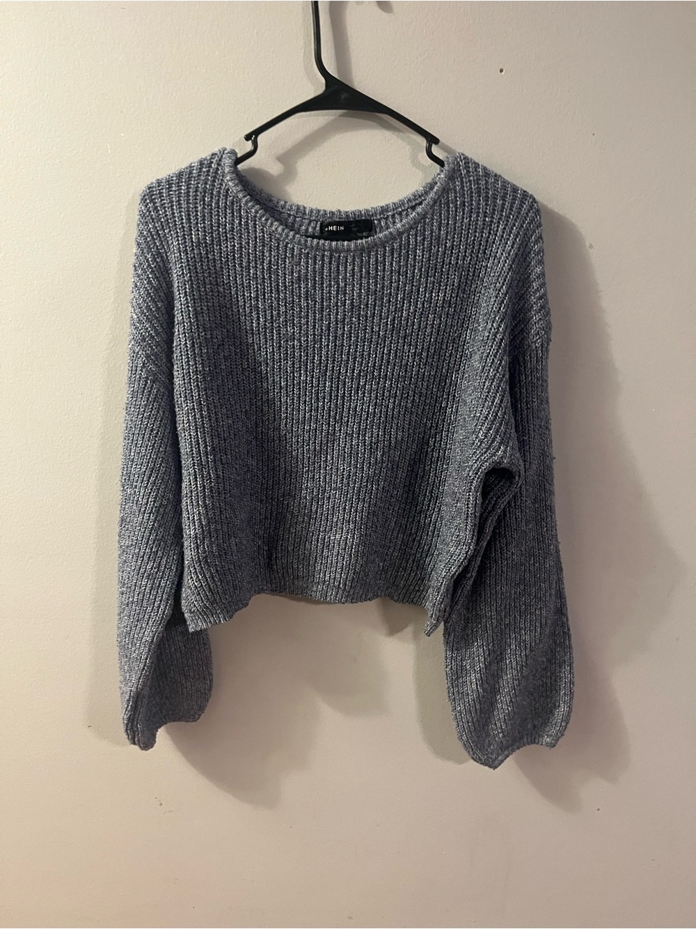 SHEIN Gray Ribbed Cropped Crewneck Sweater